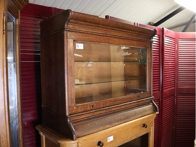 Vitrine kast - afbeelding 2 van  4