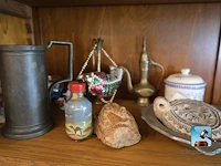 Vitrine met inhoud - afbeelding 4 van  32