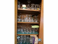 Vitrine met inhoud - afbeelding 14 van  32