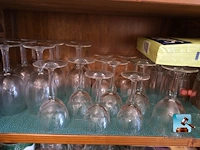 Vitrine met inhoud - afbeelding 17 van  32