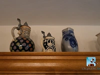 Vitrine met inhoud - afbeelding 28 van  32
