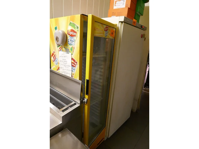 Vitrinefrigo lipton ice tea - afbeelding 1 van  5