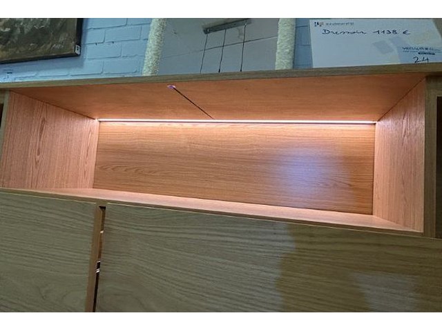 Vitrinekast, dressoir - afbeelding 9 van  17