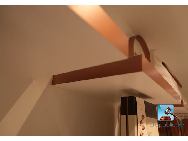 Vitrinekast en planken - afbeelding 4 van  6
