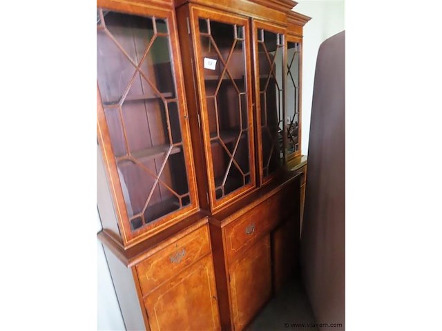 Vitrinekast engels - afbeelding 1 van  5