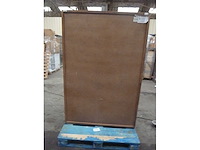 Vitrinekast van massief acaciahout - afbeelding 14 van  14