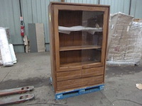 Vitrinekast van massief acaciahout - afbeelding 7 van  14