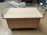 Vitrinekast - afbeelding 1 van  4