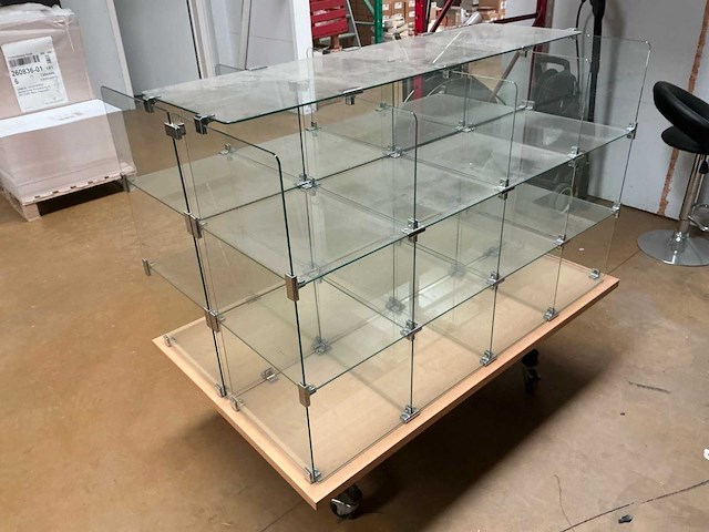 Vitrinekast - afbeelding 4 van  4