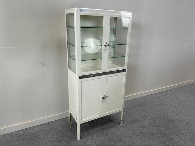 Vitrinekast - afbeelding 1 van  7