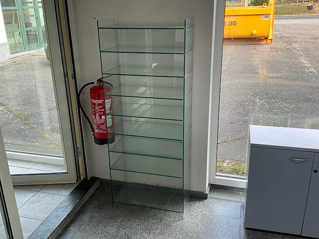 Vitrinekast - afbeelding 1 van  1