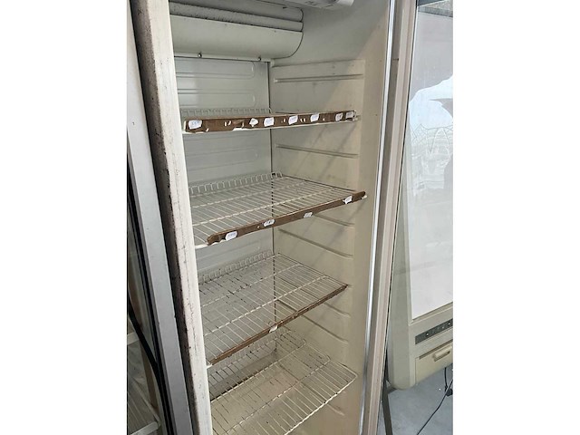 Vitrinekoelers (2x) top cold en frigibel - afbeelding 9 van  11