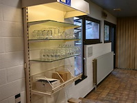 Vitrinerek met verlichting - afbeelding 2 van  9