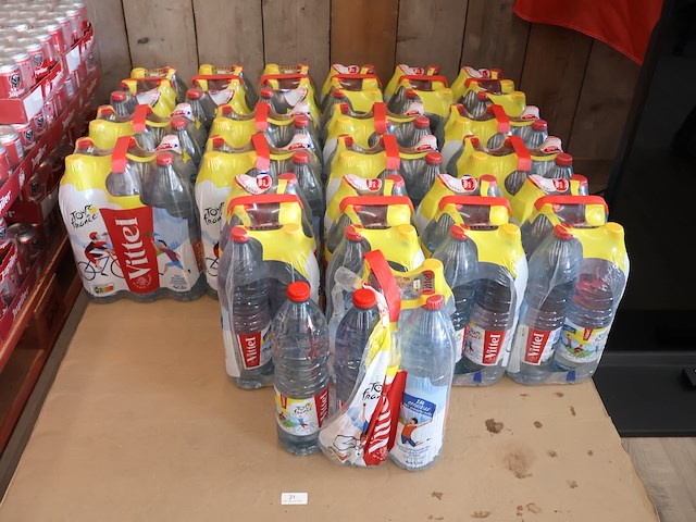 Vittel 6x1,5l (plm 18) - afbeelding 1 van  3