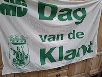 Vlaggen - afbeelding 1 van  3