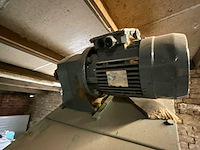 Vlamalin voorraadbunker trayvulmachine - afbeelding 4 van  10