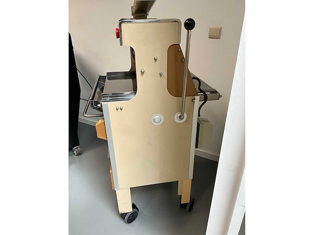 Vlb broodsnijmachine - afbeelding 3 van  7