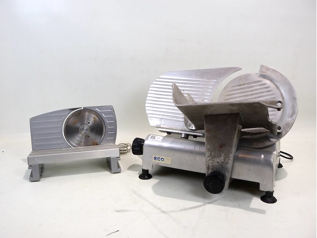 Vlees en broodsnijmachine - afbeelding 1 van  8