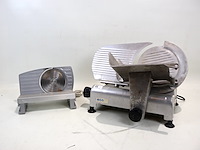 Vlees en broodsnijmachine