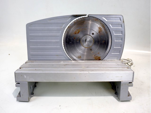 Vlees en broodsnijmachine - afbeelding 7 van  8