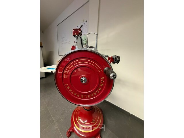 Vleessnijmachine berkel - afbeelding 7 van  8