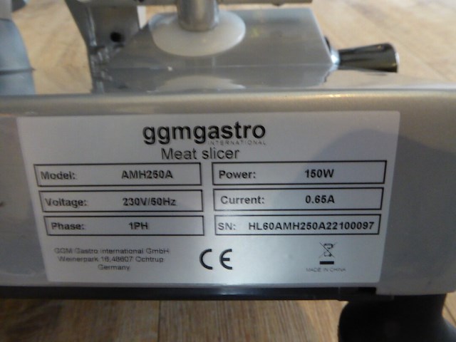 Vleessnijmachine ggmgastro - afbeelding 3 van  3