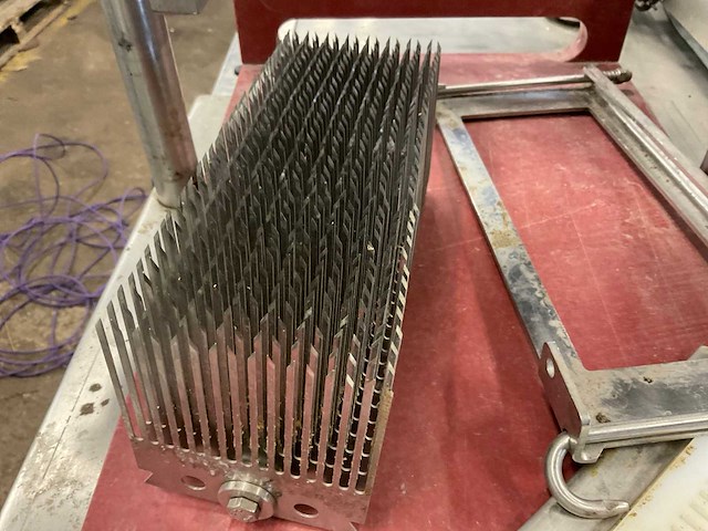 Vleesverwerking beenhouwerij - afbeelding 4 van  7