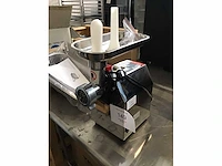 Vleeswolf. 2,49 kg/1min - afbeelding 2 van  6