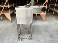 Vleeswolf - afbeelding 2 van  6