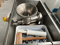 Vleeswolf - afbeelding 4 van  6