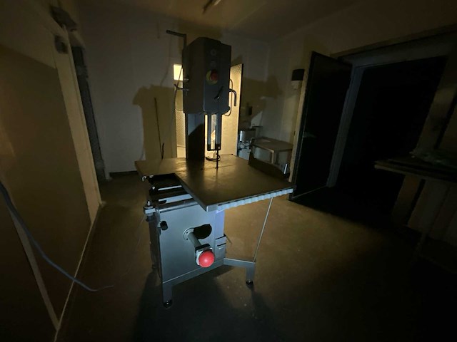 Vleeszaagmachine - afbeelding 12 van  15