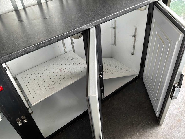 Vlemmix v3a foodtruck aanhanhangwagen - afbeelding 10 van  40
