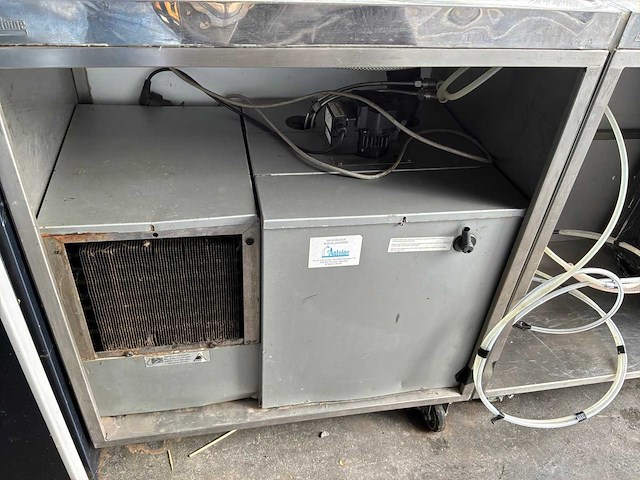 Vlemmix v3a foodtruck aanhanhangwagen - afbeelding 21 van  36