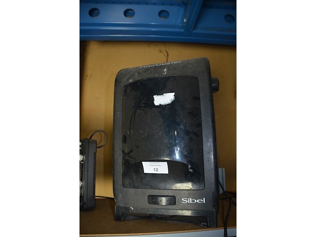 Vliegendoder maxx, haarstofzuiger sibel - afbeelding 5 van  7