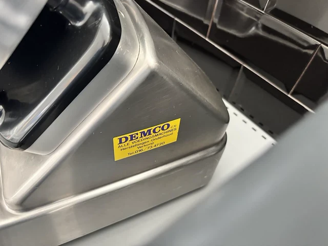 Vlijssnijmachine demco - afbeelding 3 van  4