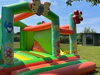Vlinderkasteel 5m x 4m inclusief blower springkasteel - afbeelding 2 van  4
