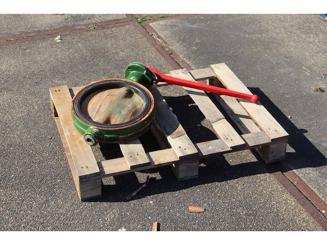 Vlinderklep - afbeelding 1 van  1