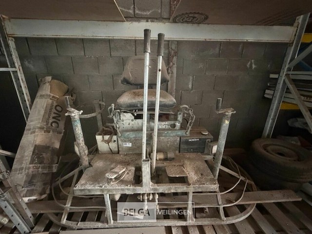 Vlindermachine - afbeelding 6 van  11