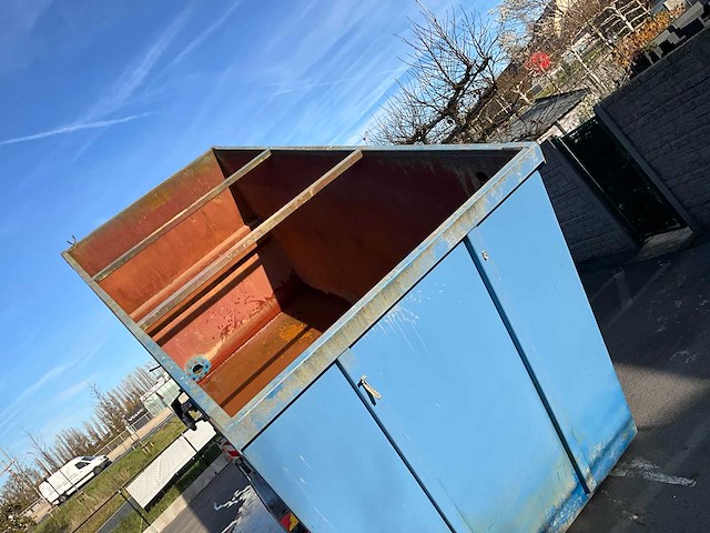 Vloeistof container - afbeelding 8 van  16