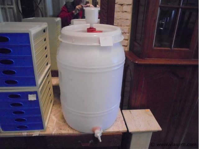 Vloeistof tank - afbeelding 1 van  2