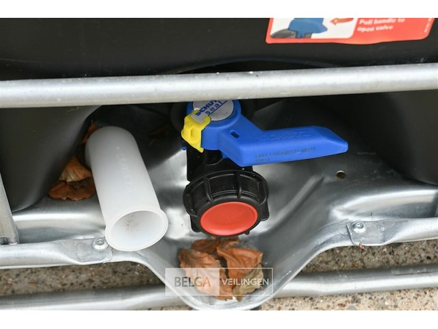 Vloeistoftank 1000 liter + kooi - afbeelding 3 van  4