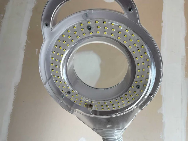Vloer led lamp - afbeelding 4 van  5