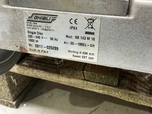 Vloerbehandelingsmachines (6x) - afbeelding 9 van  9
