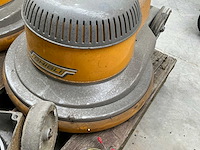 Vloerbehandelingsmachines (6x) - afbeelding 3 van  9