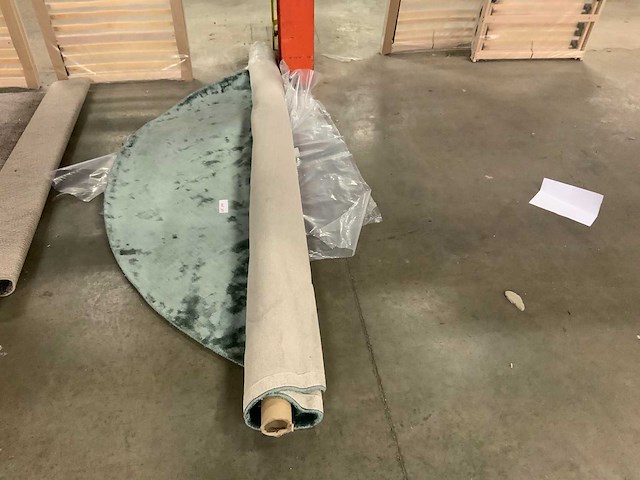 Vloerkleed - afbeelding 1 van  2