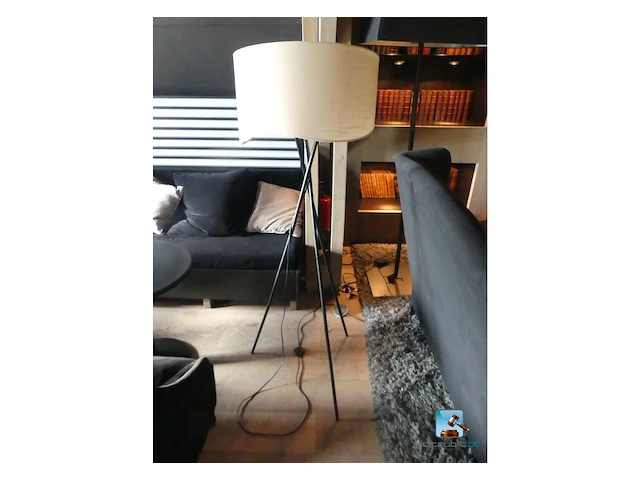 Vloerlamp - afbeelding 1 van  4