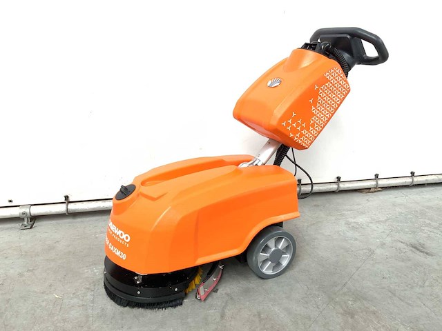 Vloerreinigers daewoo daxm30 elektrisch 230v 2026 nieuw - afbeelding 1 van  1