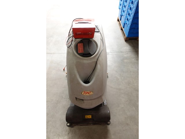 Vloerschrobmachine ipc gansow - afbeelding 3 van  11