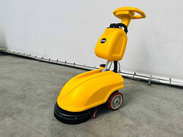Vloerschrobzuigmachine rte fs30 elektrisch 230v 2026 nieuw - afbeelding 1 van  1
