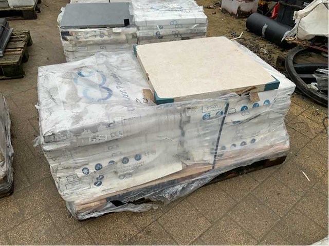 Vloertegels ca.13,68m2 ocs beige - afbeelding 2 van  2